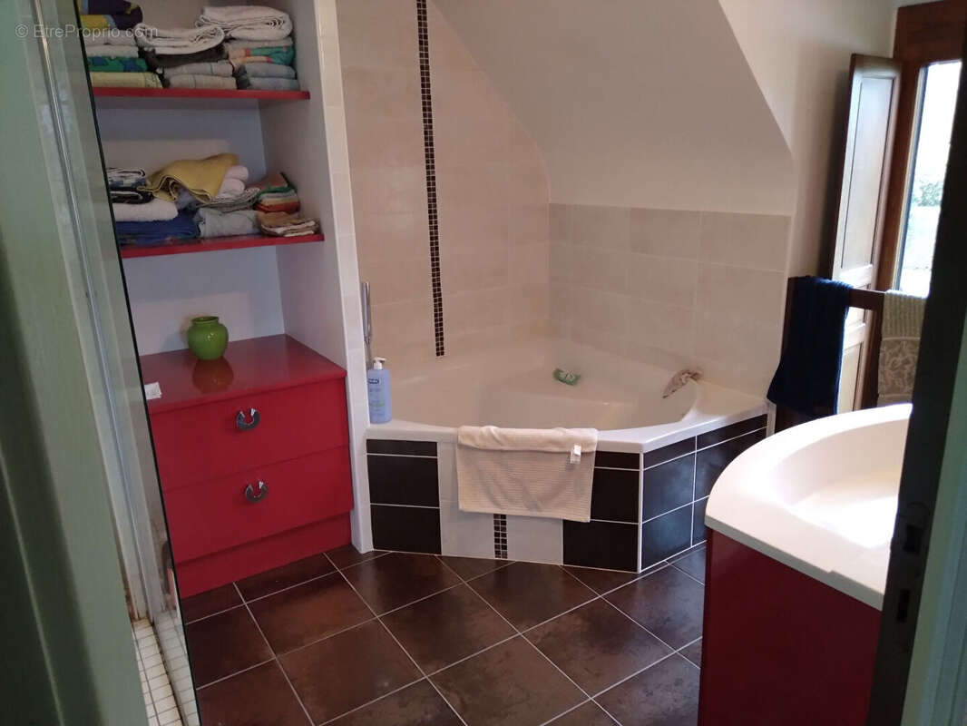 Maison à MARCILLE-RAOUL