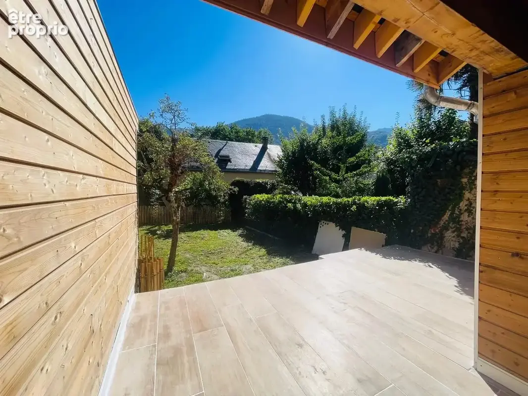 Maison type 5 plein centre luchon avec jardin 211m² - photo 4
