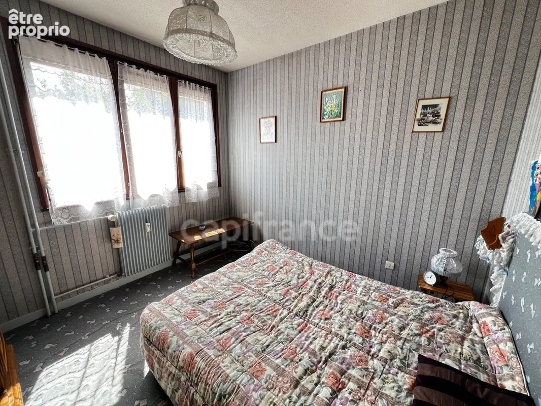 Appartement à vendre 4 pièces LONS LE SAUNIER (39) - photo 7