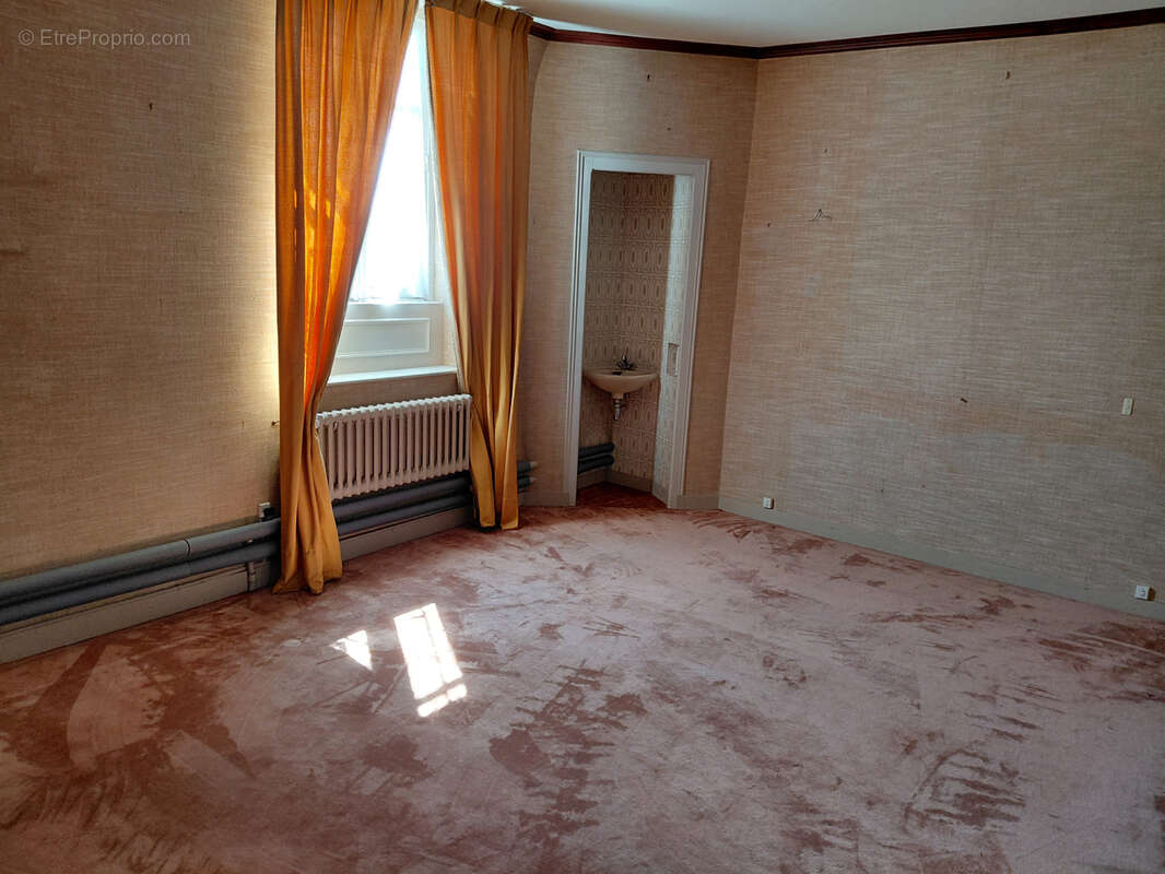 Maison à LA FLECHE