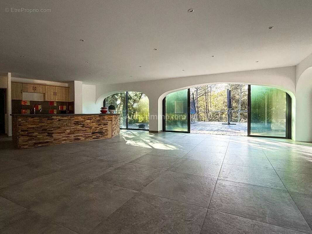 Vente Maison La motte(83920) 543 000ï¿œ - photo 4