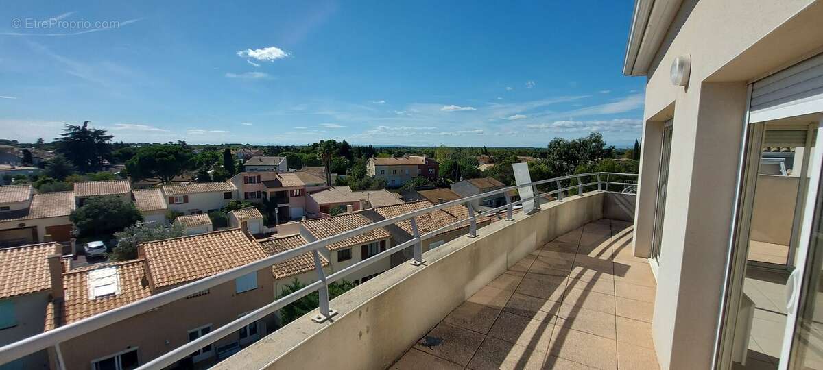 AGDE- Emplacement unique, pour ce type 3 - photo 24