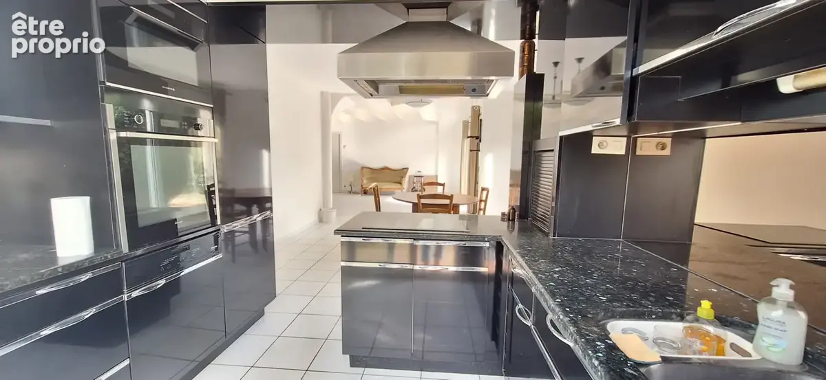 Maison 120m² à saint-denis-lès-bourg - photo 3