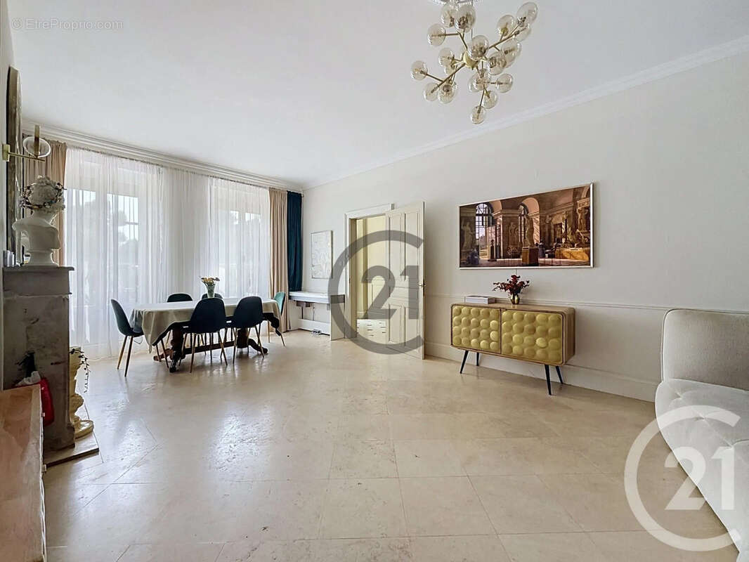 Maison 235 m² à Dierrey-Saint-Pierre  - photo 6