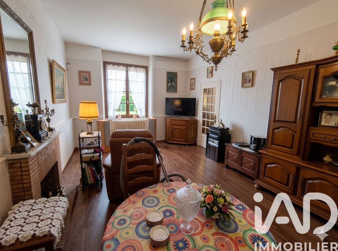 Photo 2 - Maison à LA FLECHE