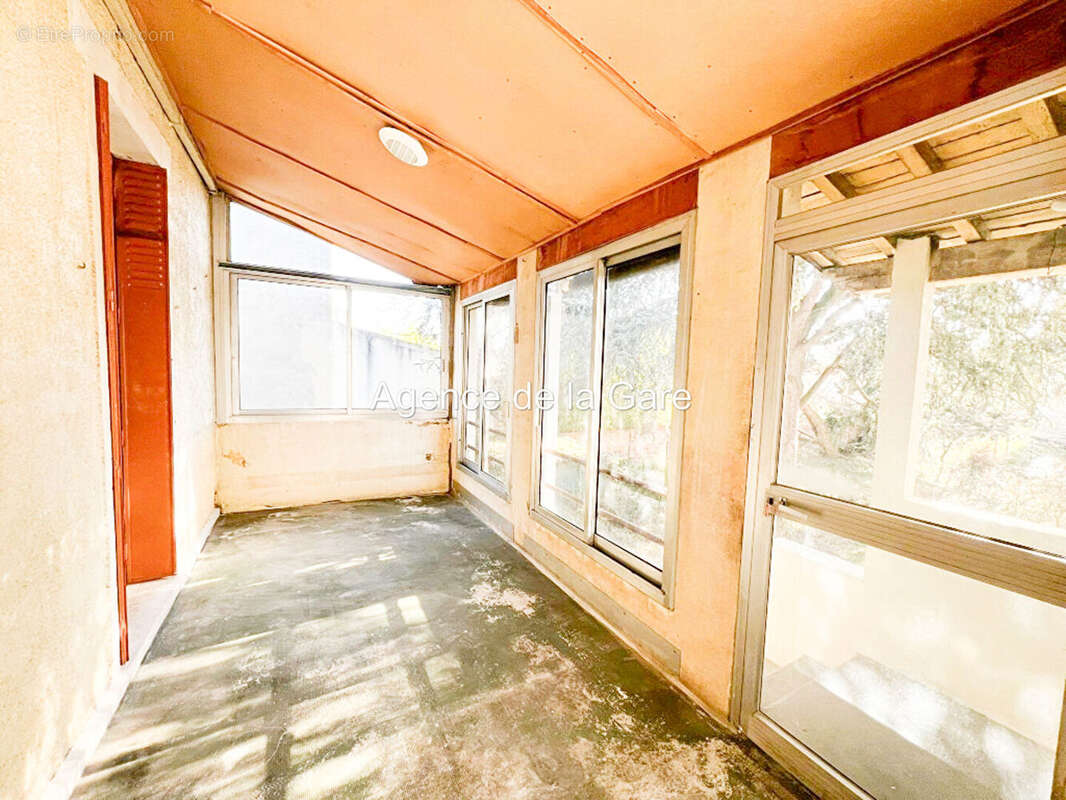 Maison à SARTROUVILLE