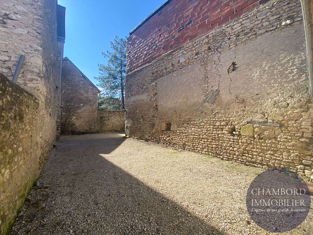 Maison en centre-ville Selles Sur Cher 107 m2 - photo 15