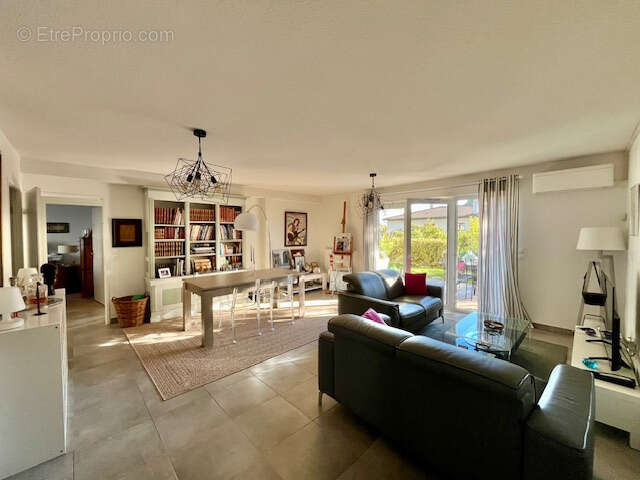 Appartement à MONTRABE