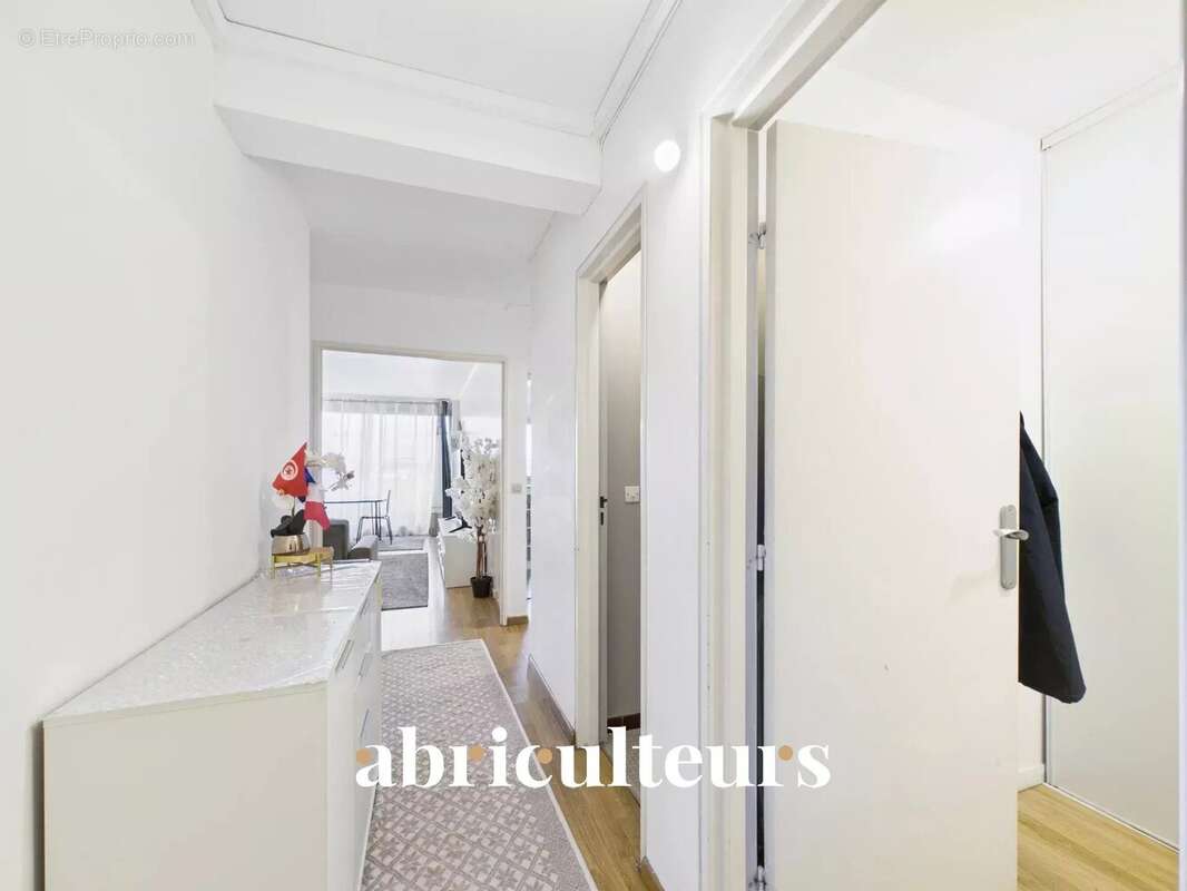 Appartement à COLOMBES