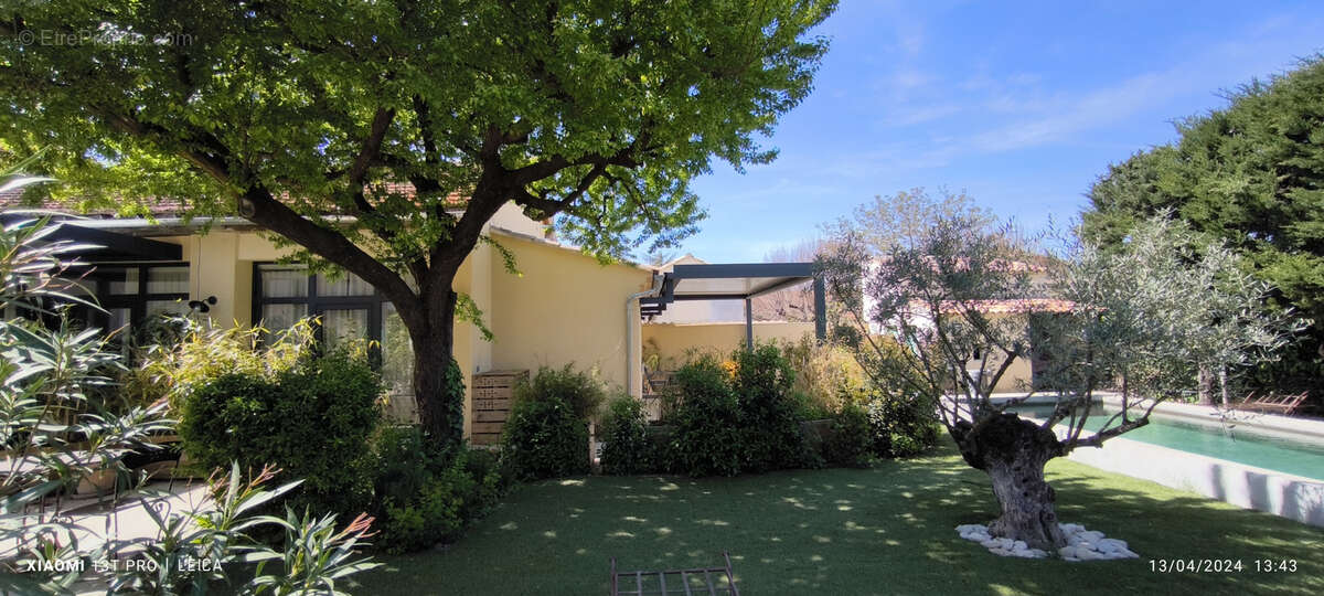 Maison à VAISON-LA-ROMAINE