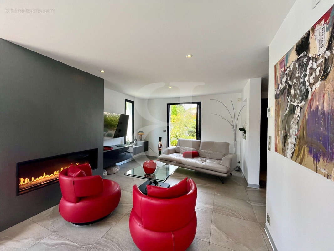 Maison à MAUSSANE-LES-ALPILLES