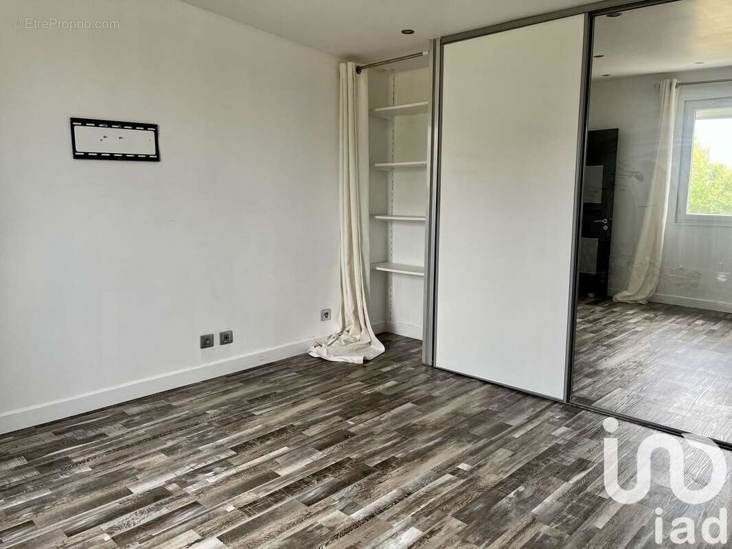 Photo 7 - Maison à LA CHAPELLE-SAINT-LAUD