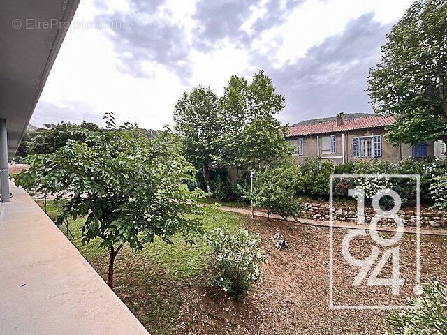 Appartement à MARSEILLE-9E