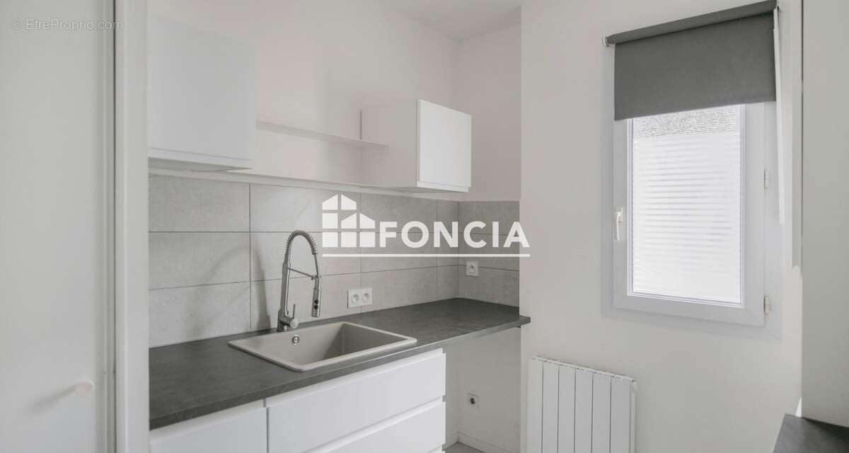 Appartement à SAINT-JEAN-DE-BRAYE