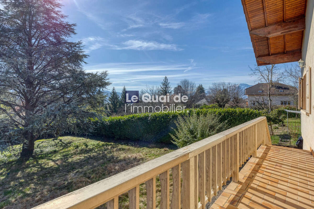 Maison à MONTBONNOT-SAINT-MARTIN