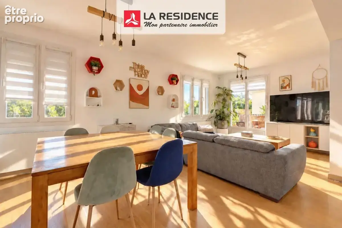 Photo Maison à Beauchamp au prix de 515 000€