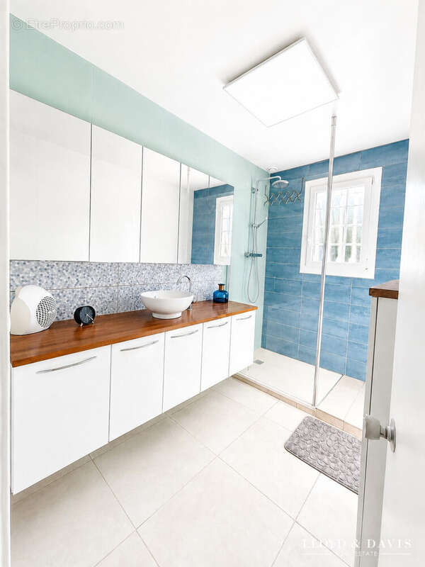Maison 185 m² à Lamorlaye  - photo 9