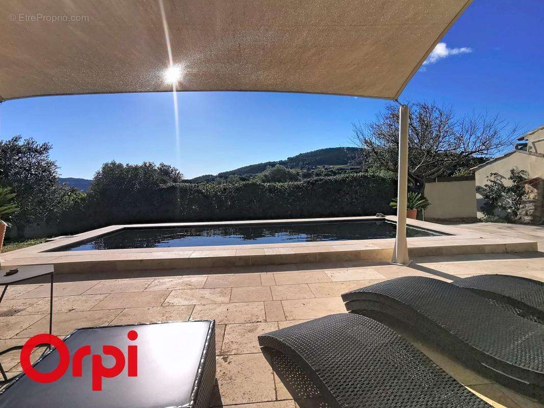 Maison à LA CADIERE-D&#039;AZUR