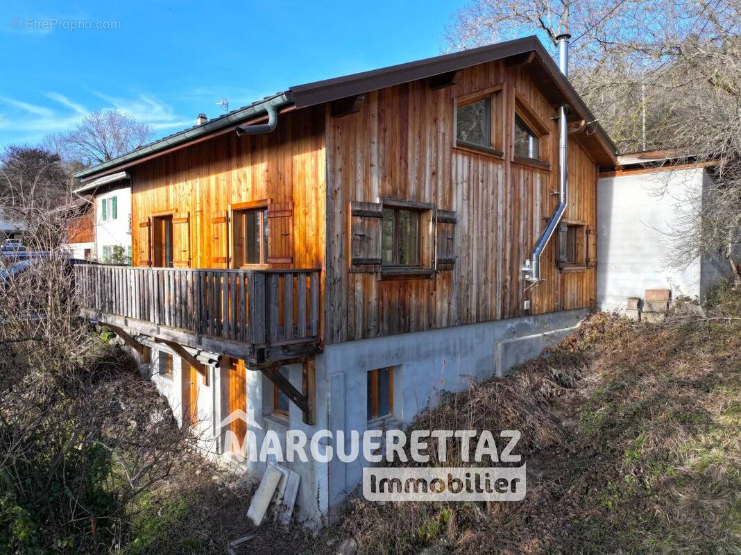 Maison à VIUZ-EN-SALLAZ