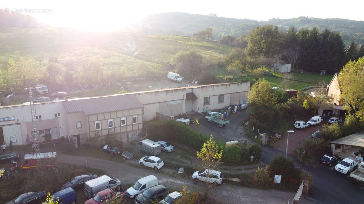 Appartement à AUZITS