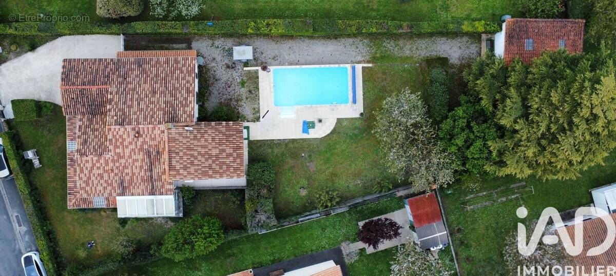 Photo 1 - Maison à SIREUIL