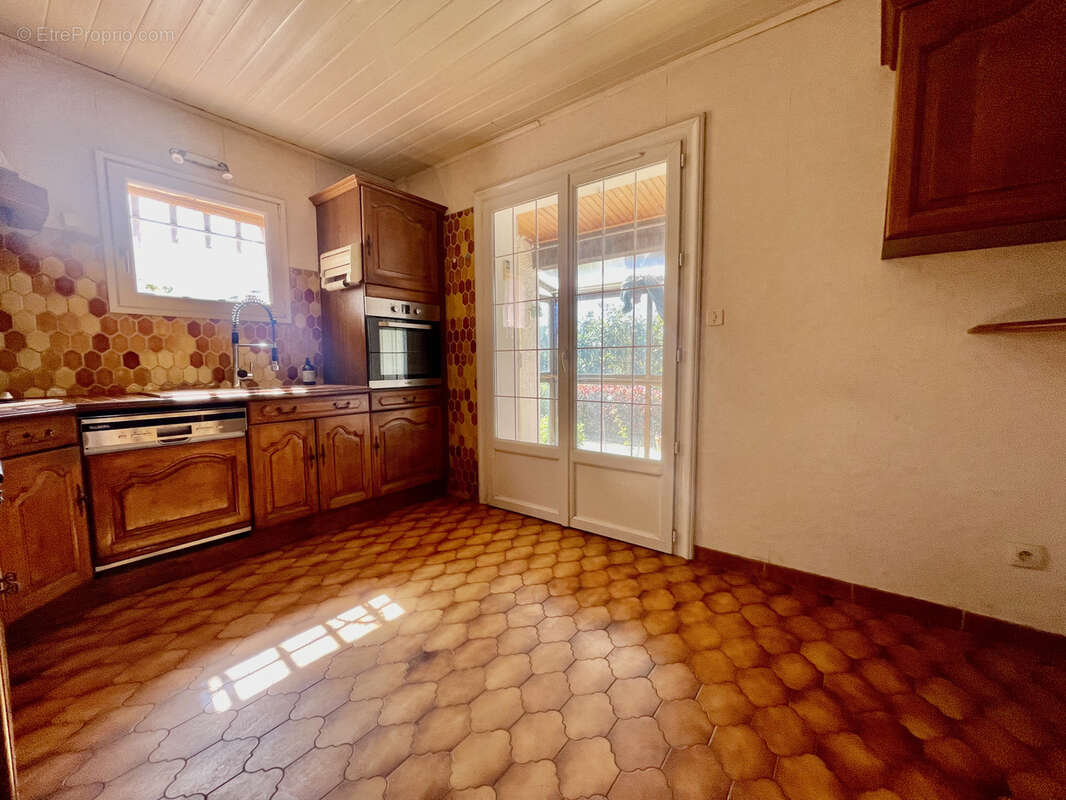 Maison à SIX-FOURS-LES-PLAGES