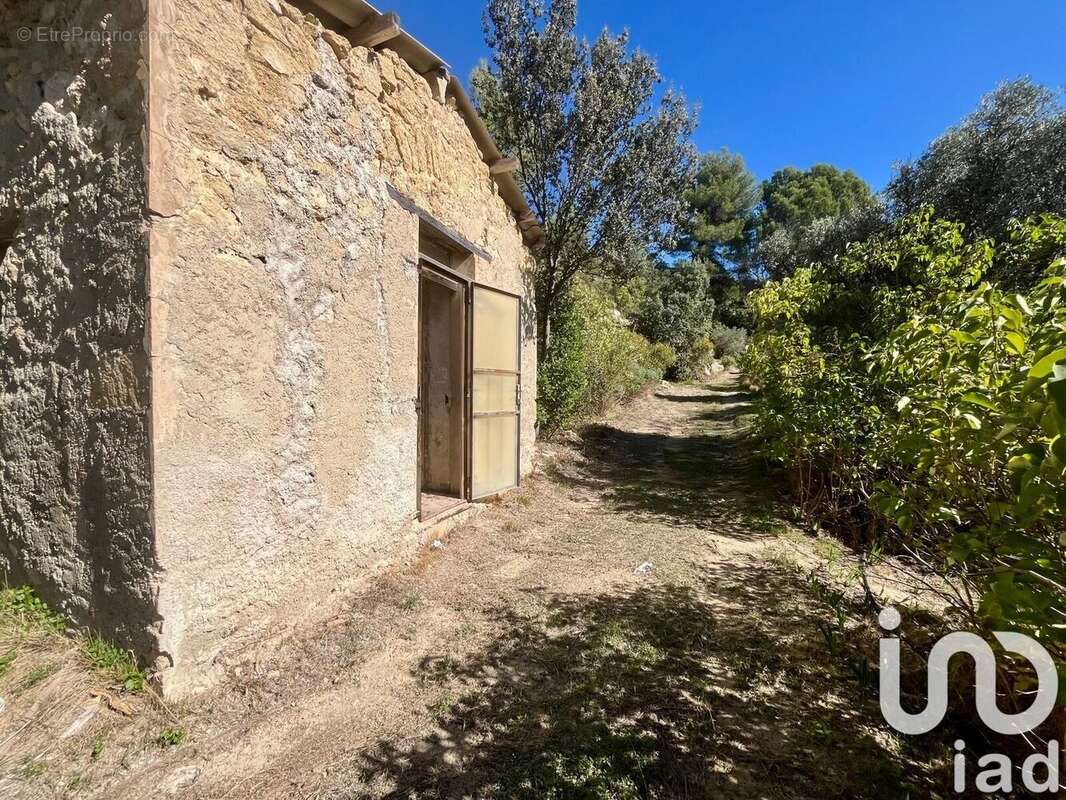 Photo 9 - Maison à SALON-DE-PROVENCE