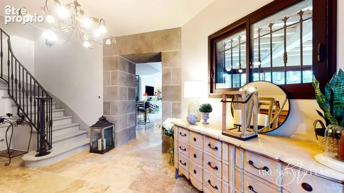 Demeure de charme - ancienne cave viticole, renovation complete - photo 8
