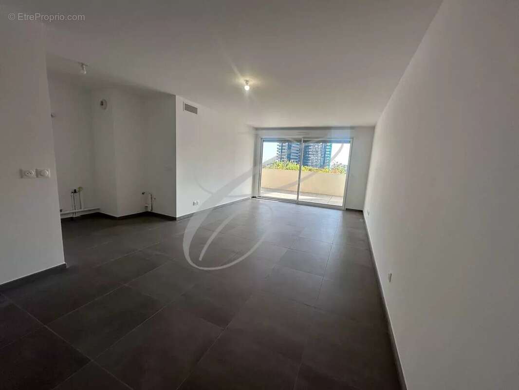 Appartement à BEAUSOLEIL