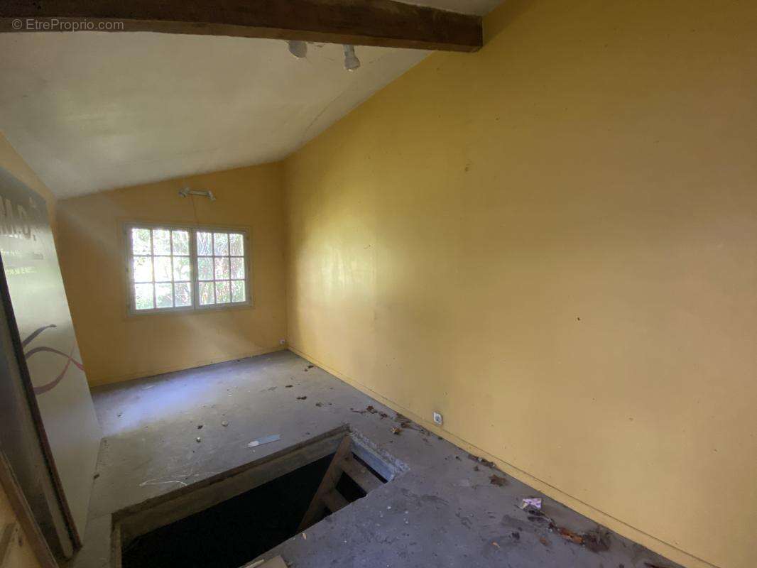 Maison à ROSNY-SUR-SEINE