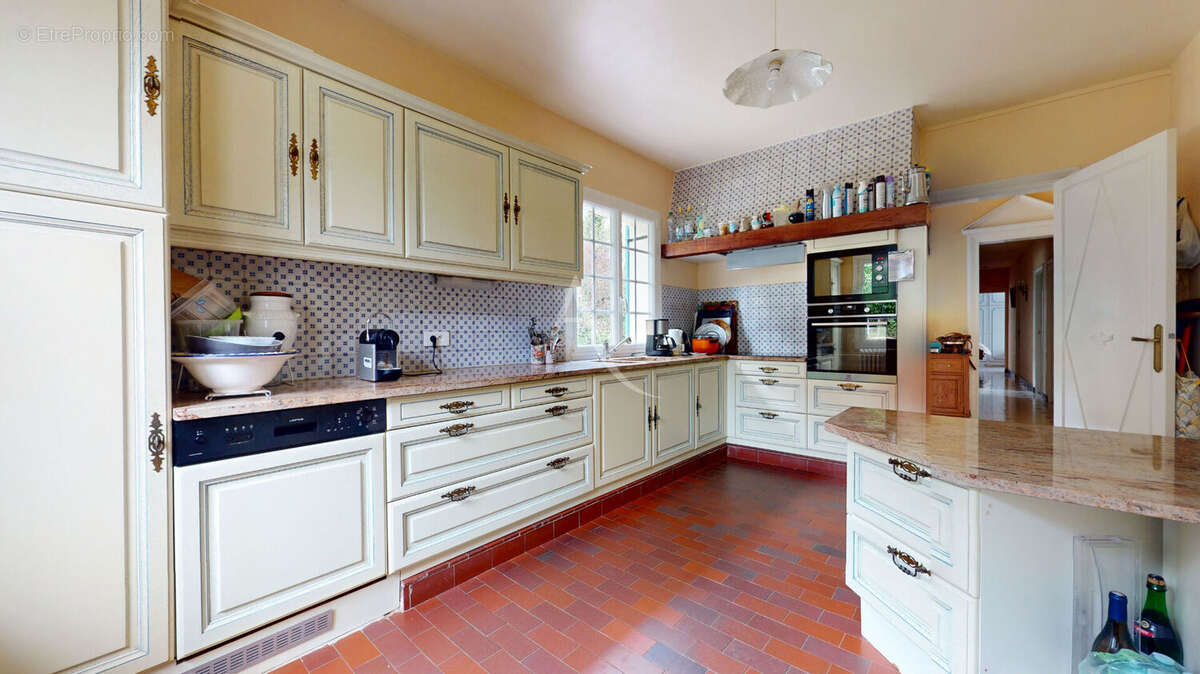 Maison à CREVECOEUR-EN-BRIE