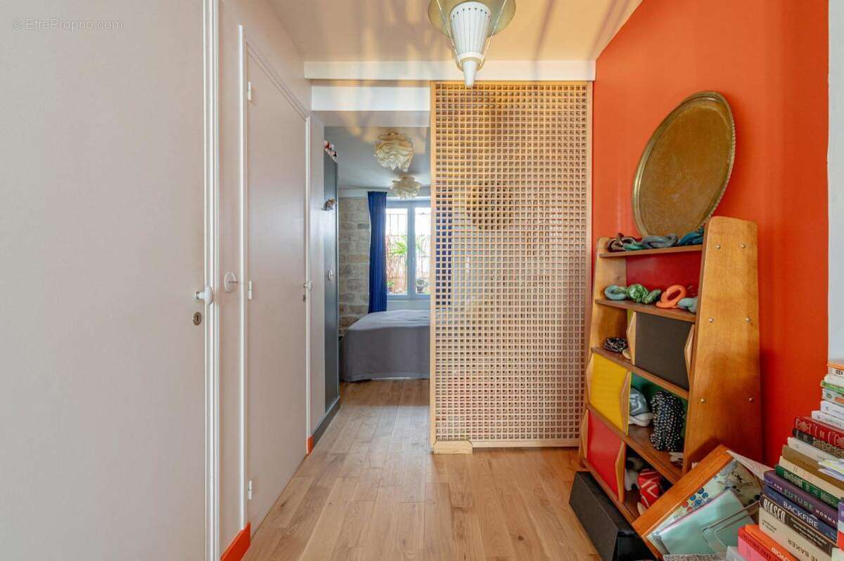 Appartement à PARIS-18E