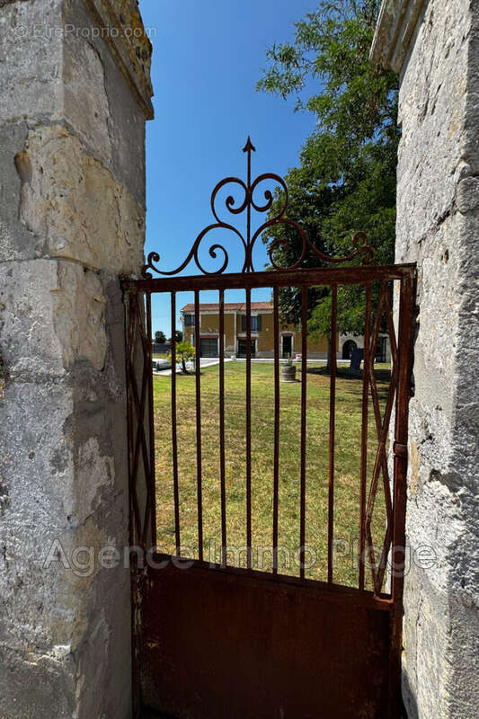 Maison à BEGADAN