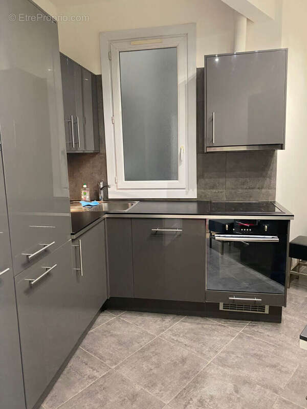 Appartement Paris Trocadéro 4 pièce(s) 82.07 m2 HSP 2.78M - photo 6