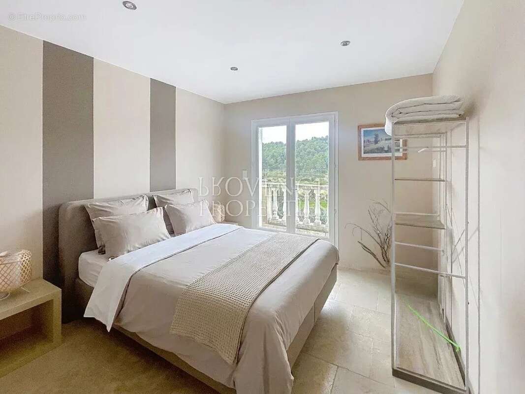 Maison à BARJOLS