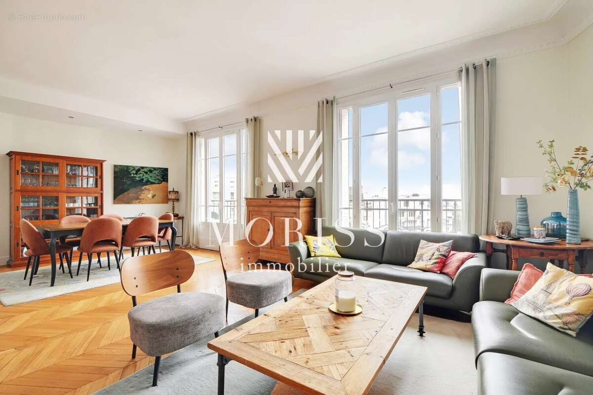 Appartement à ENGHIEN-LES-BAINS