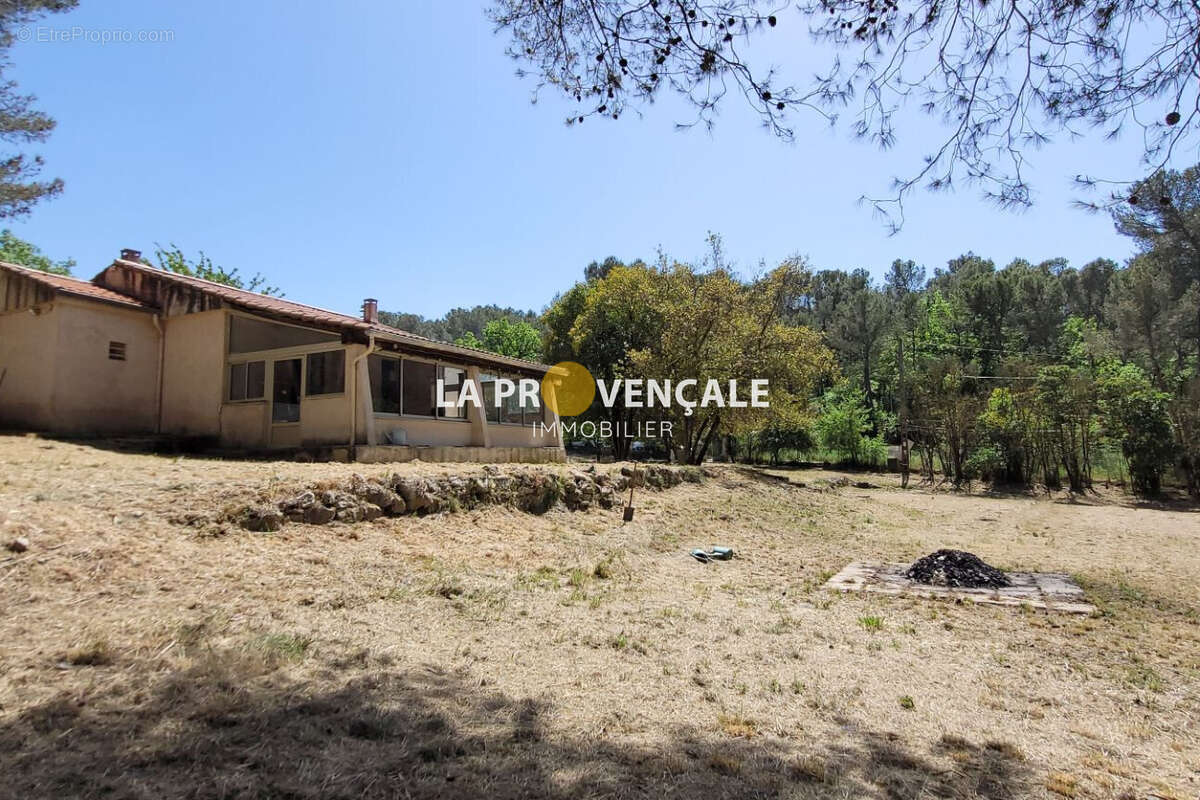 Maison 67 m² à Fuveau  - photo 2