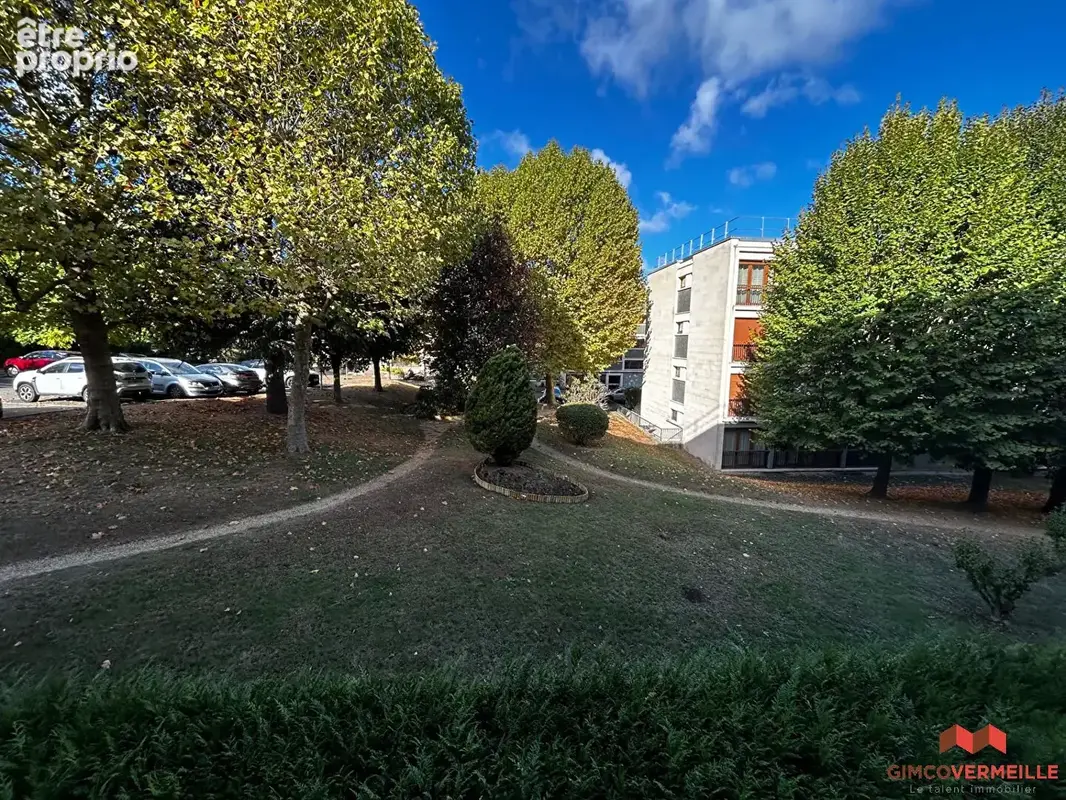 Appartement 4 pièces 86 m² à vendre à Chambourcy (78240) - photo 4