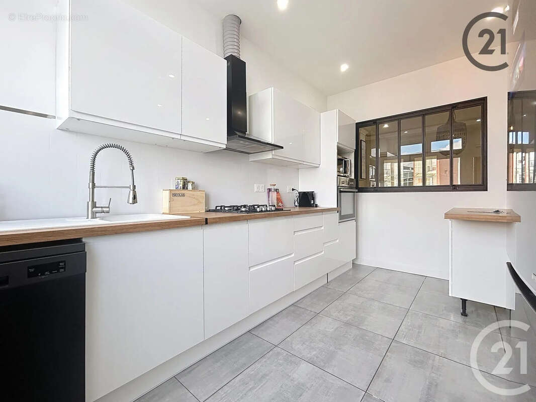 Appartement 120 m² à Troyes  - photo 4