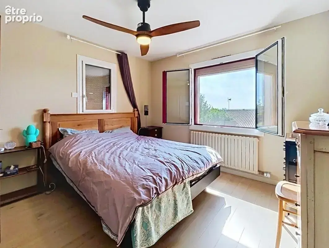 Maison d'architecte 130 m² - 5 chambres - double garage et jardin - photo 9