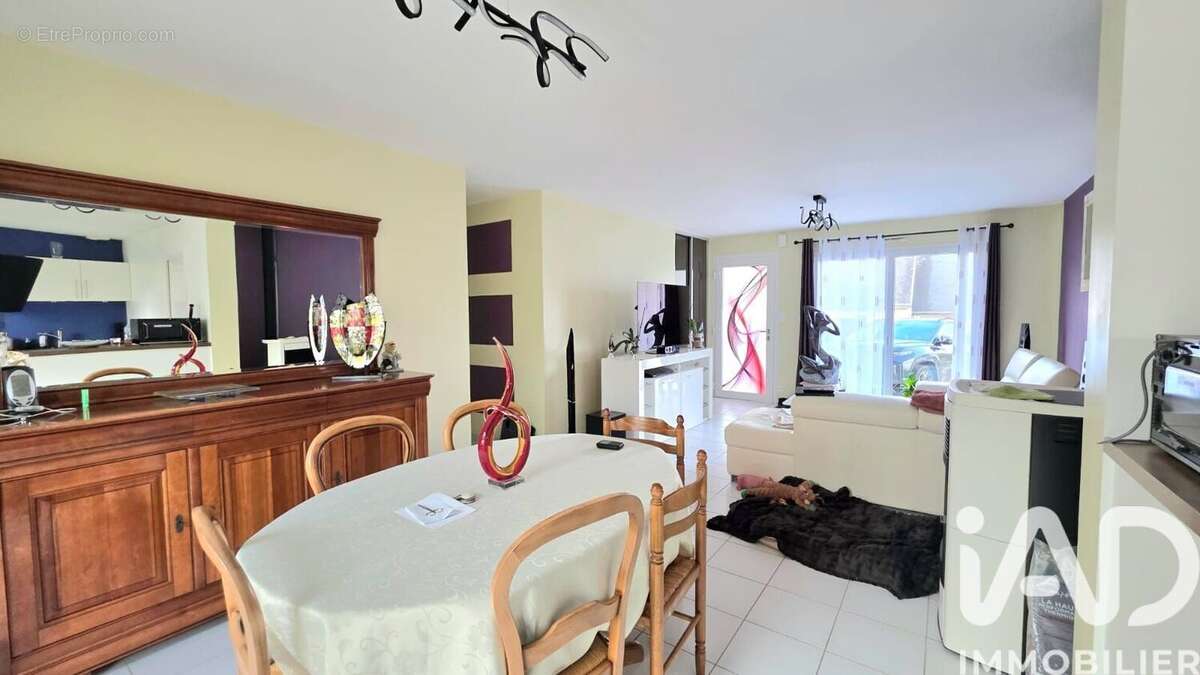 Photo 2 - Maison à ELVEN