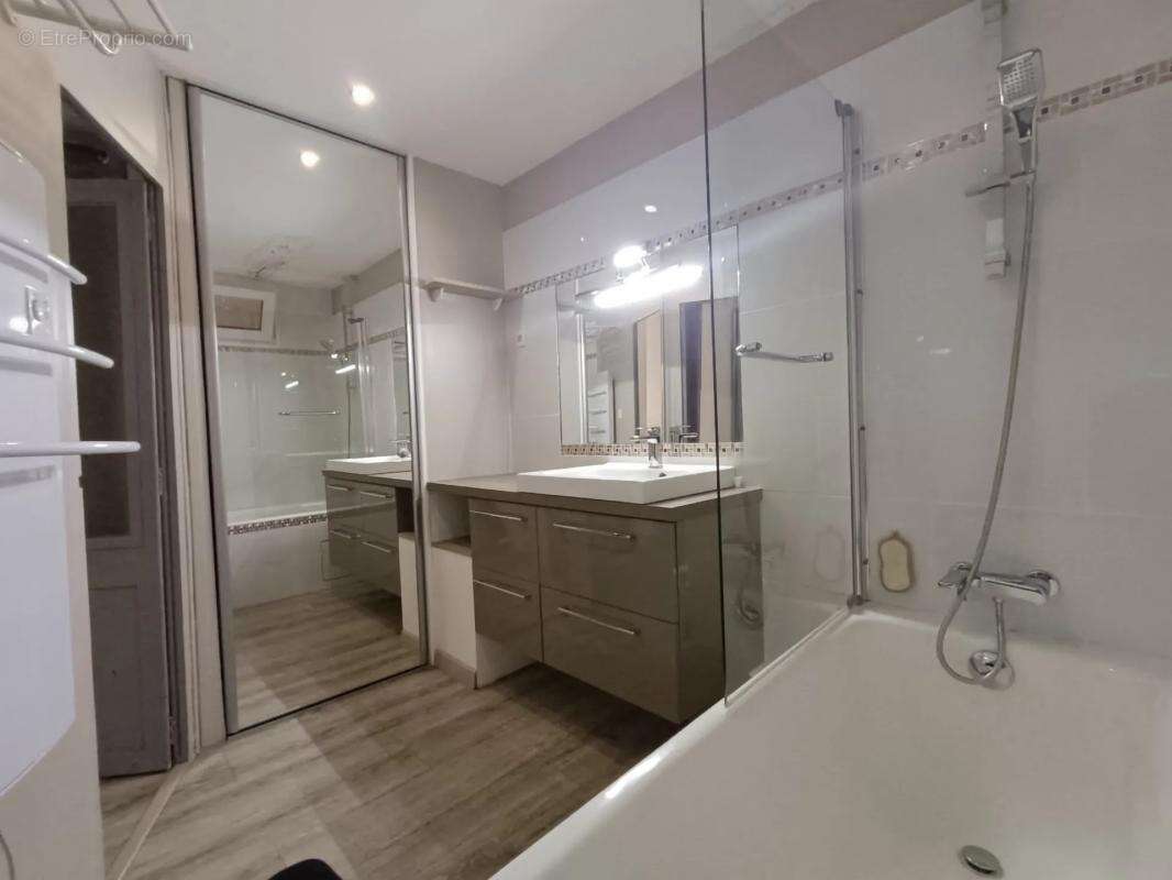 Appartement à BRIGNOLES