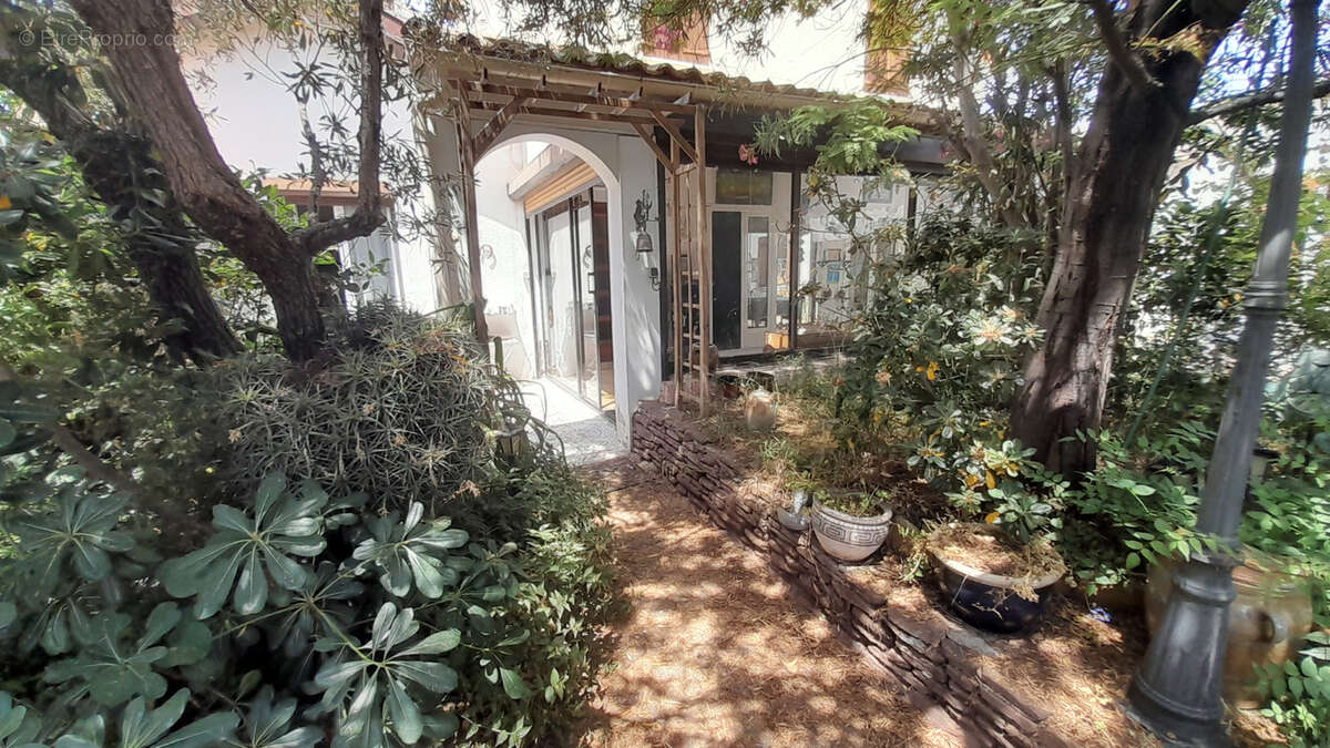 Maison à FRONTIGNAN