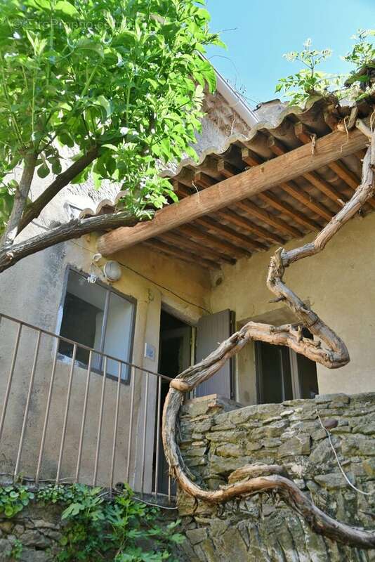 Maison à UZES