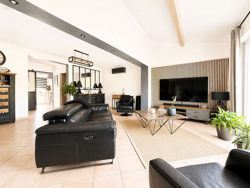 Maison à CAISSARGUES