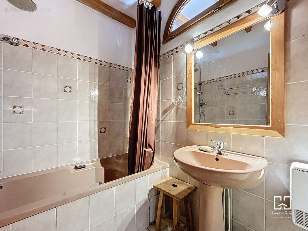 Appartement à CERVIERES