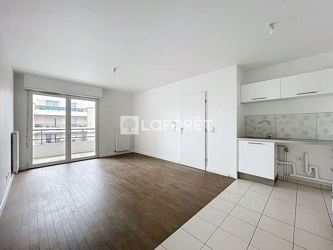 Appartement à LIEUSAINT