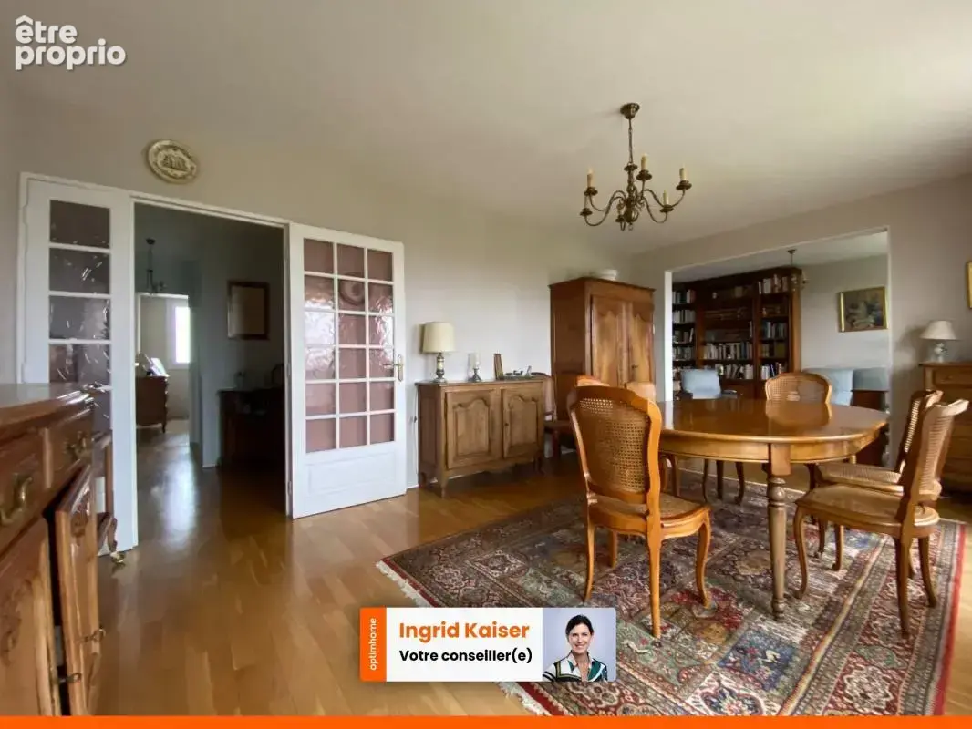 Appartement à SAINT-CYR-SUR-LOIRE