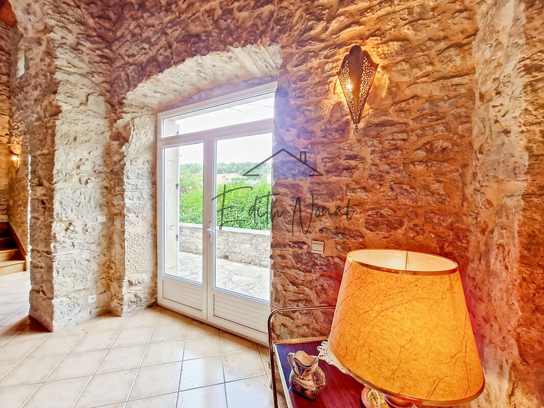 Entre Larzac et ailleurs: une ancienne grange aux accents d'évasion - photo 6