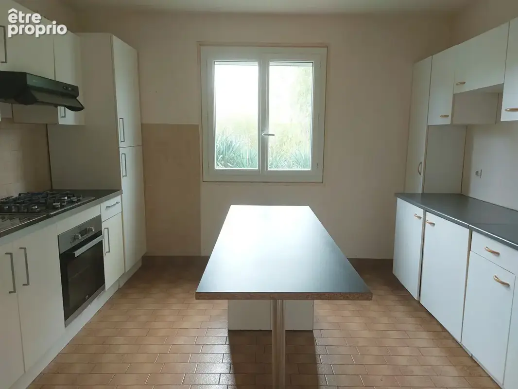 Maison Levet 5 pièce(s) 111 m2 - photo 6